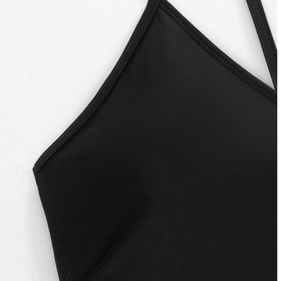 Classic Cut Out Ring Linked One Piece Swimsuit black - Picture 6 of 8
